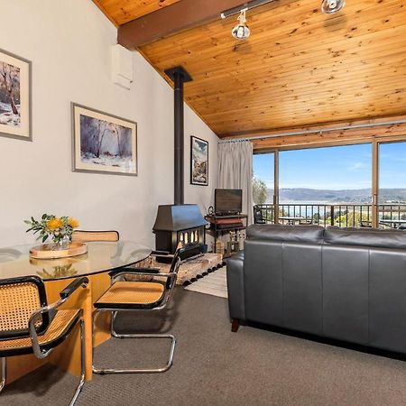 Вилла Snowbird 1 - Charming 2Br Townhouse L Lake Views L Air-Con L Off-Street Parking Джиндабайн Экстерьер фото